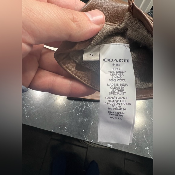 Men’s Dark Saddle Brown Coach Leather Gloves (Wool Inside) - Picture 4 of 6